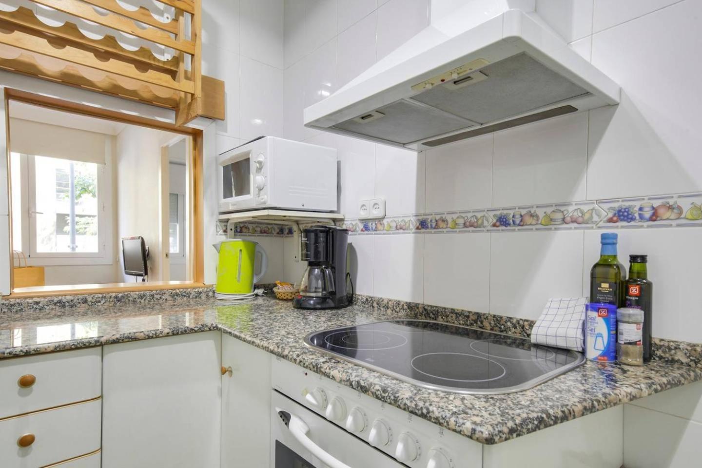 Cozy 2 Bedroom Next To Arc De Triomf 바르셀로나 외부 사진